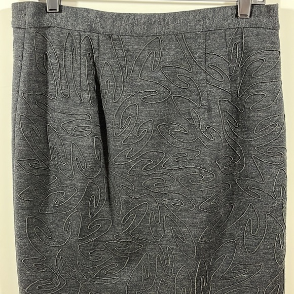 🆕Carmen Marc Valvo>Wool textured skirt NWOT - Picture 4 of 7